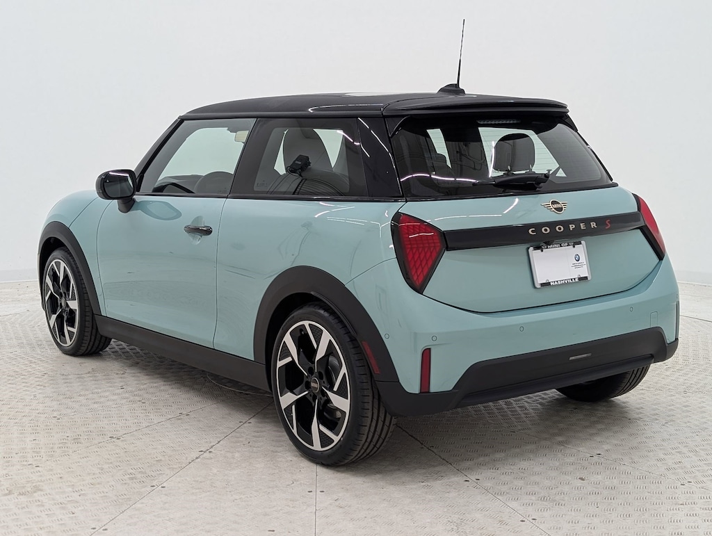 New 2026 MINI 2 Door Signature Plus Hatchback