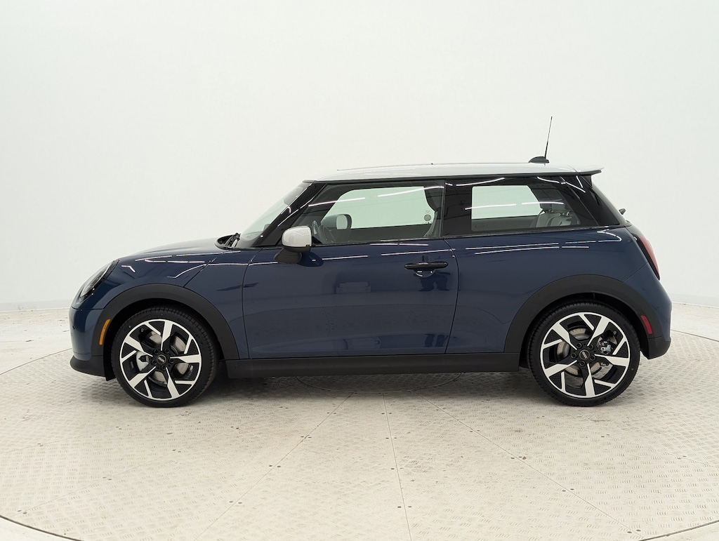 New 2026 MINI 2 Door Signature Plus Hatchback