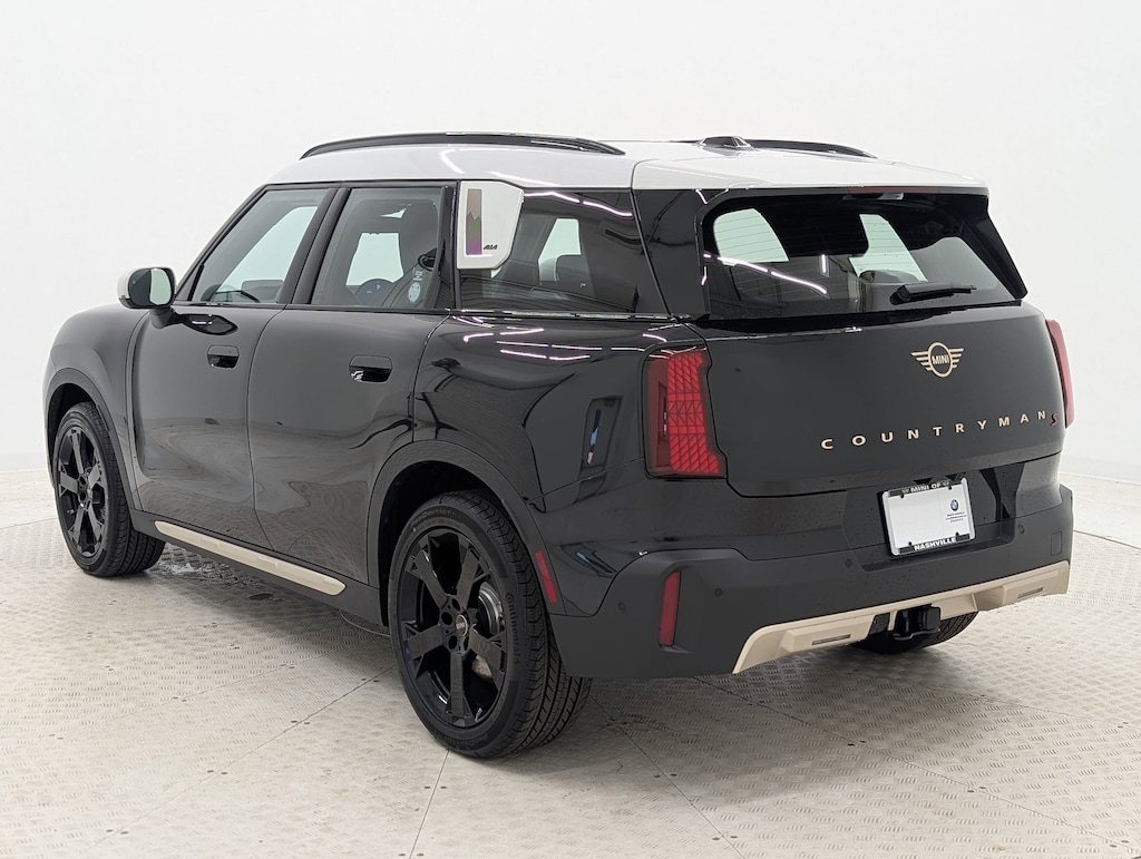 New 2026 MINI Countryman Signature Plus SUV