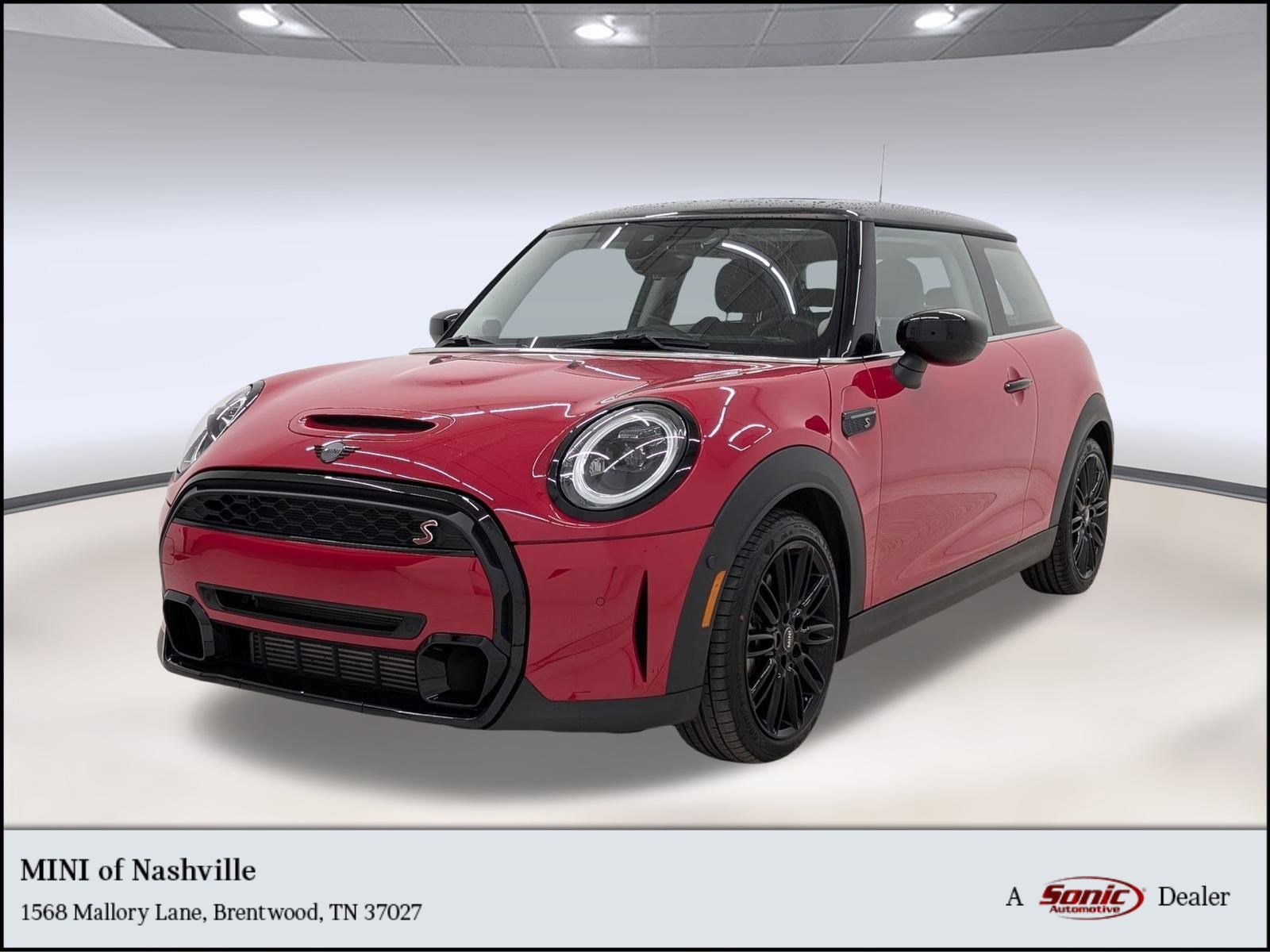 2023 MINI 3 Door S's photo