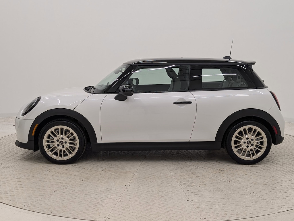 New 2026 MINI 2 Door Signature Plus Hatchback