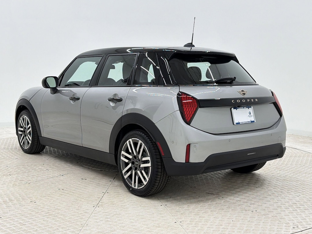 New 2026 MINI 4 Door Signature Plus Hatchback