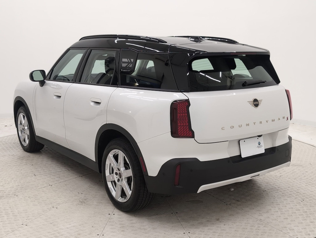 New 2025 MINI Countryman Signature Plus SUV