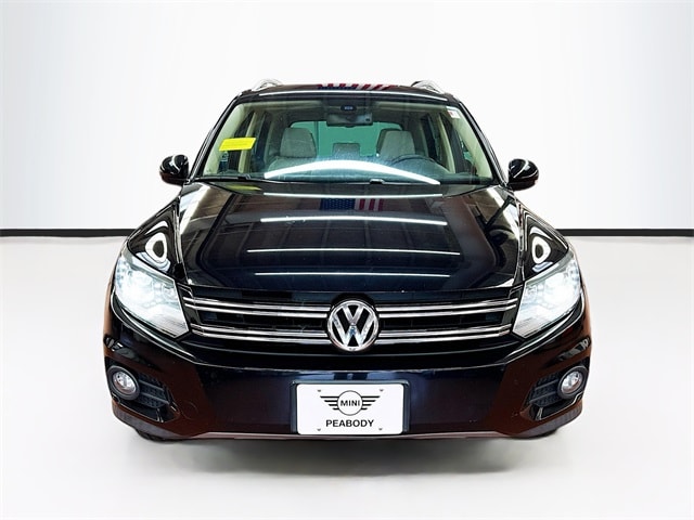 Used 2016 Volkswagen Tiguan SE with VIN WVGBV7AX8GW582186 for sale in Peabody, MA