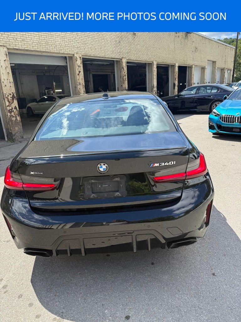 2024 Bmw M340i xDrive Sedan photo 3