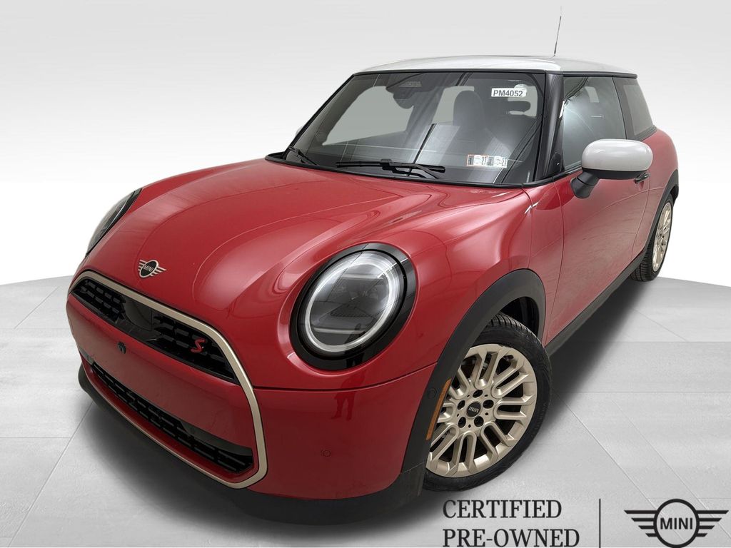 2025 MINI Hardtop Cooper S's photo