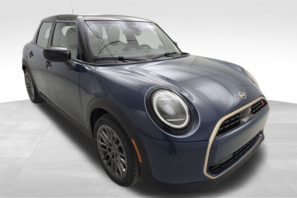 2026 Mini Cooper Hardtop S photo 2