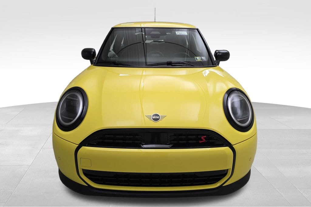 New 2026 MINI 2 Door Signature Plus Hatchback