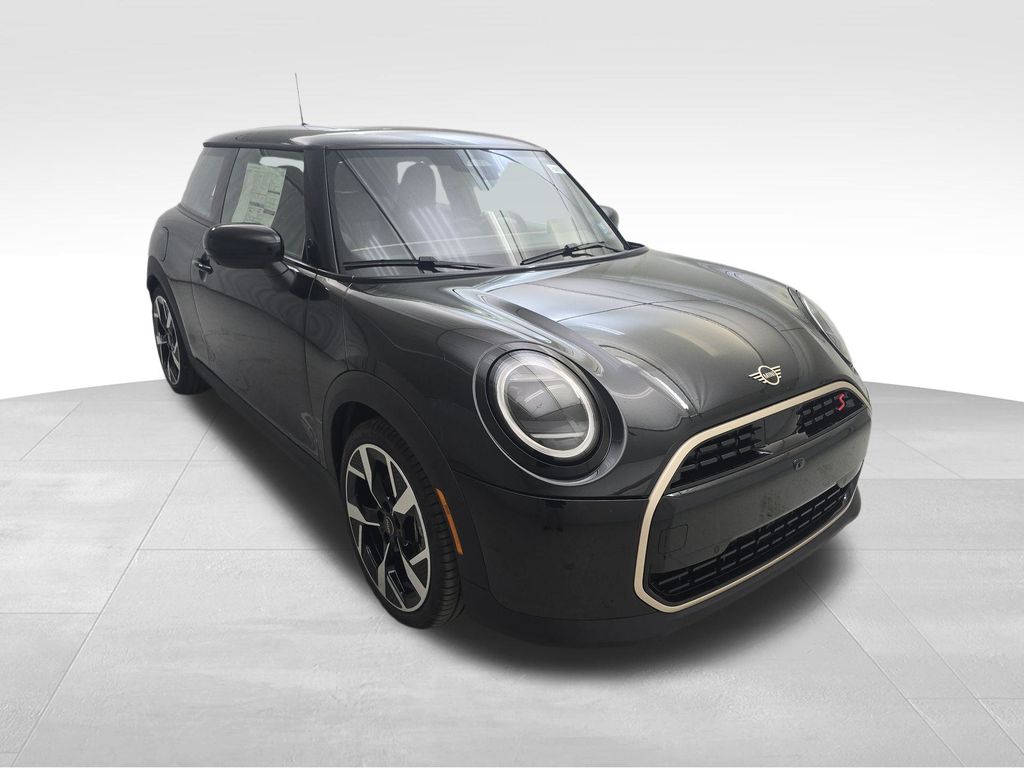 2025 Mini Cooper 2 Door Hardtop Iconic photo 2