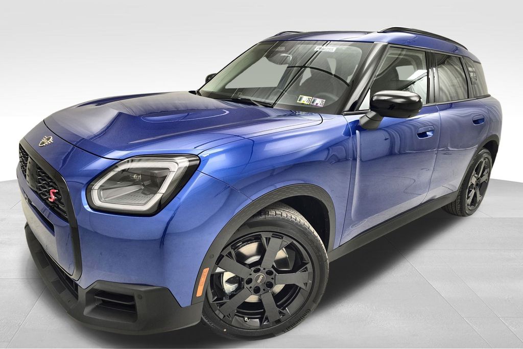 2025 MINI Countryman Iconic