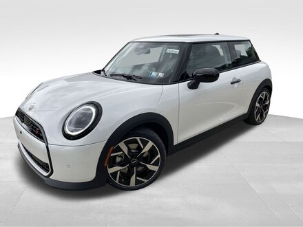 2025 MINI Hardtop 2 Door Iconic Hatchback