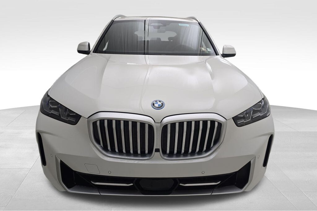 New 2026 BMW X5 SUV
