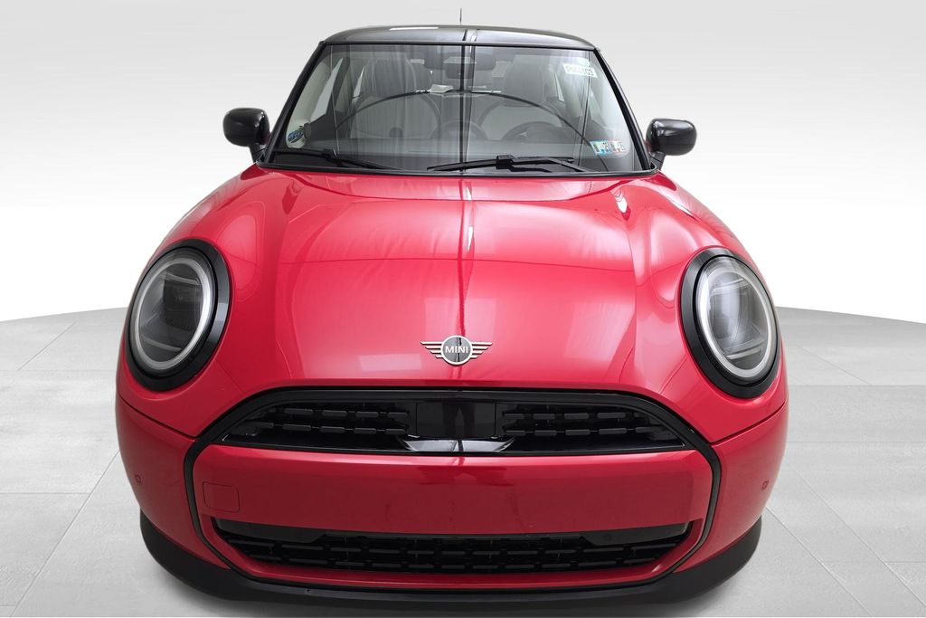 2025 Mini Cooper 2 Door Hardtop Signature photo 3