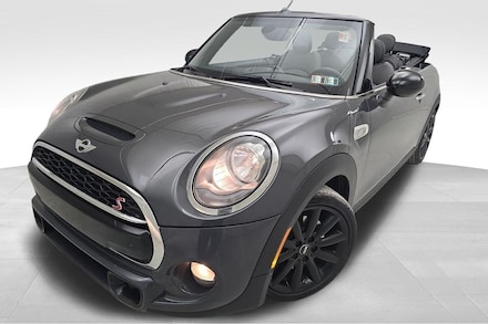 2018 MINI Convertible Cooper S Convertible WMWWG9C56J3C82601