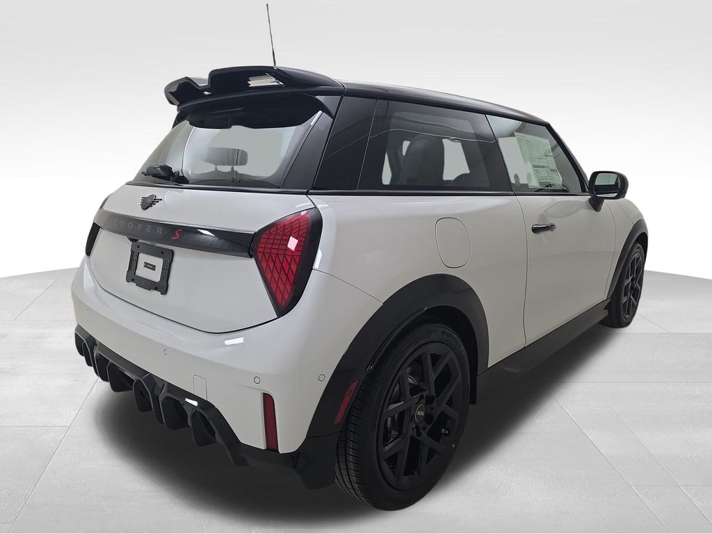 2026 MINI Hardtop 2 Door S - Photo 10