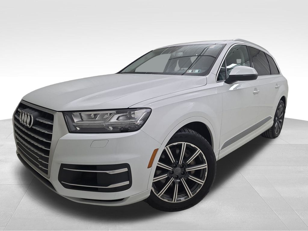 2017 Audi Q7 Premium Plus's photo