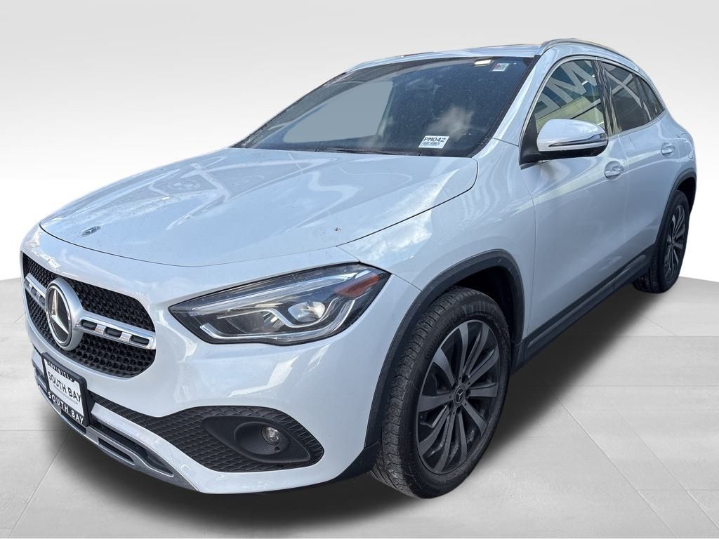 2021 Mercedes-Benz GLA GLA250's photo