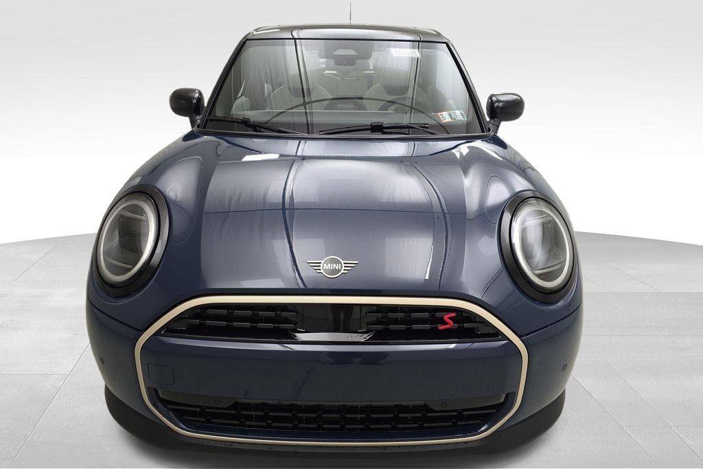 New 2026 MINI 4 Door Signature Plus Hatchback