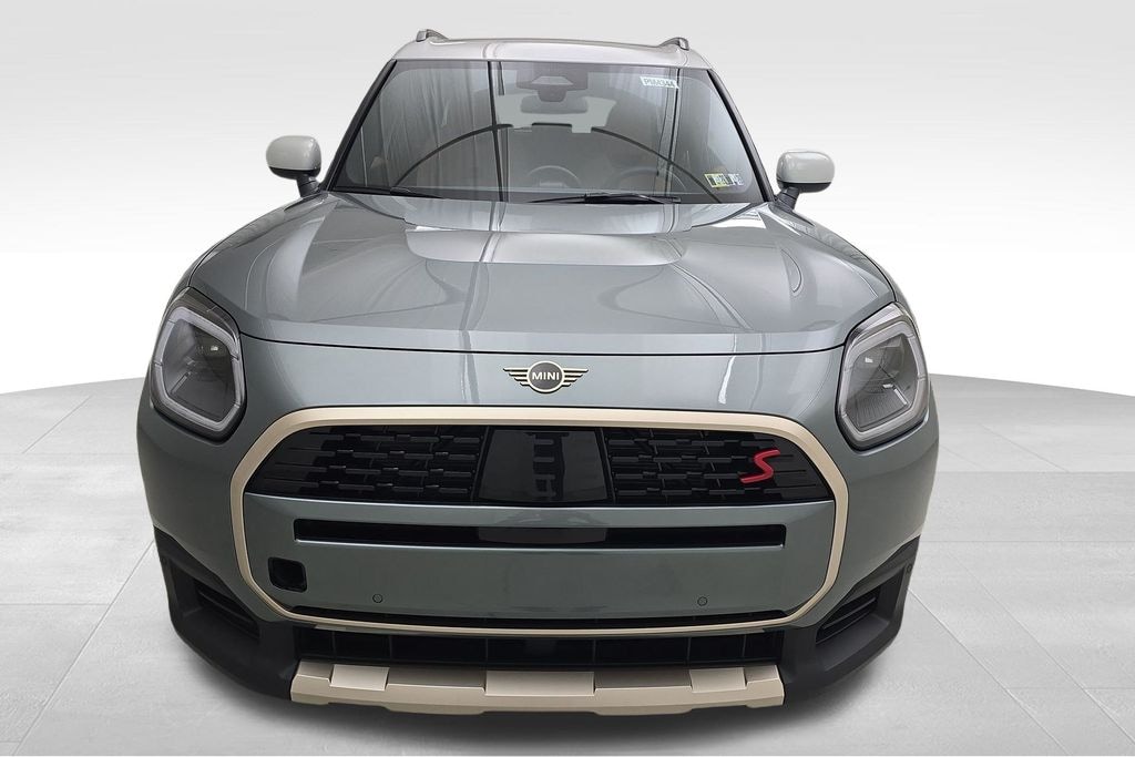 New 2026 MINI Countryman Signature Plus SUV