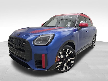 2025 MINI Countryman Iconic SUV