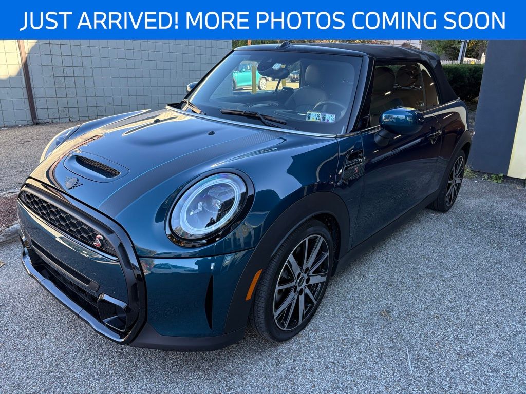 2022 MINI Convertible S