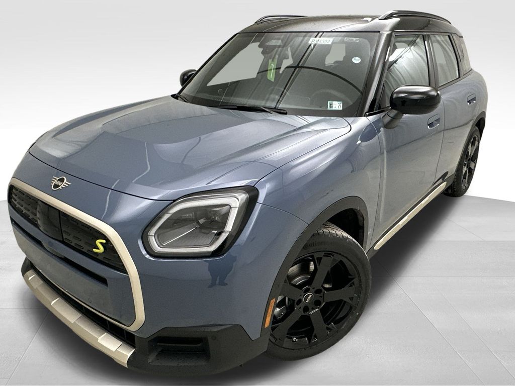 2026 MINI Countryman's photo