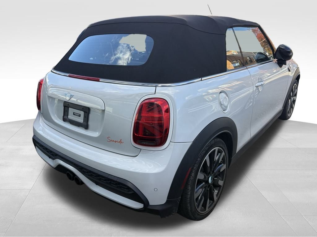 2024 Mini Cooper Convertible S photo 3