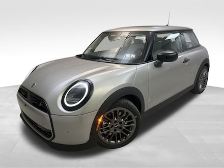 2025 MINI Hardtop 2 Door Iconic Hatchback