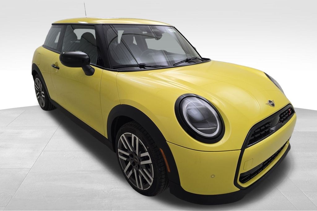 New 2026 MINI 2 Door Signature Plus Hatchback