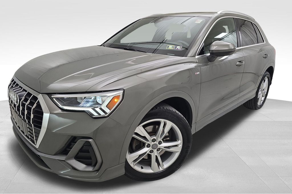 2020 Audi Q3 S Line Premium Plus's photo
