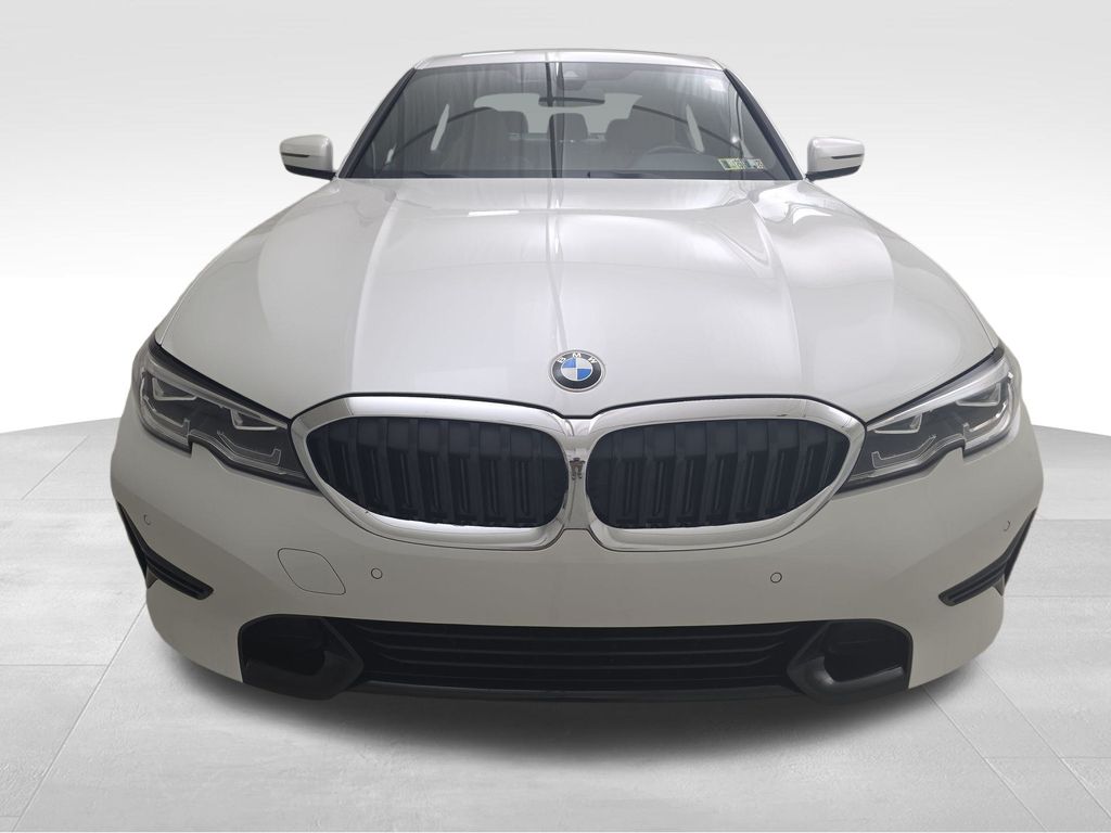 2022 Bmw 330i xDrive Sedan photo 3