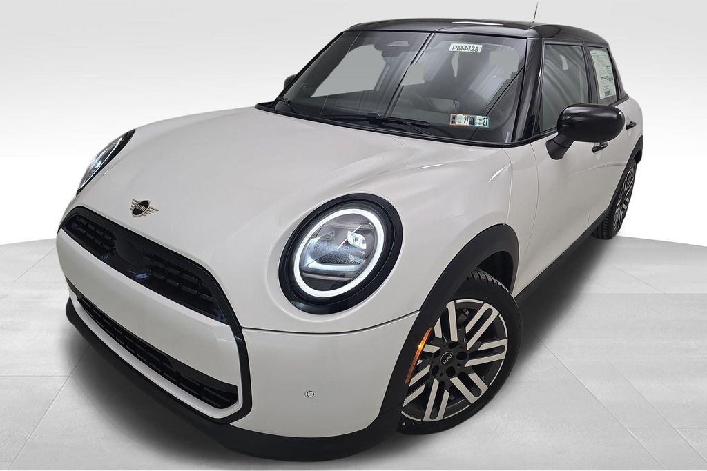 2026 MINI Hardtop's photo