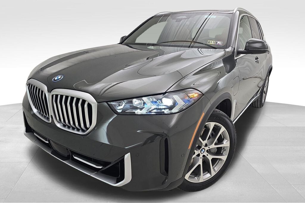 New 2026 BMW X5 xDrive50e SUV