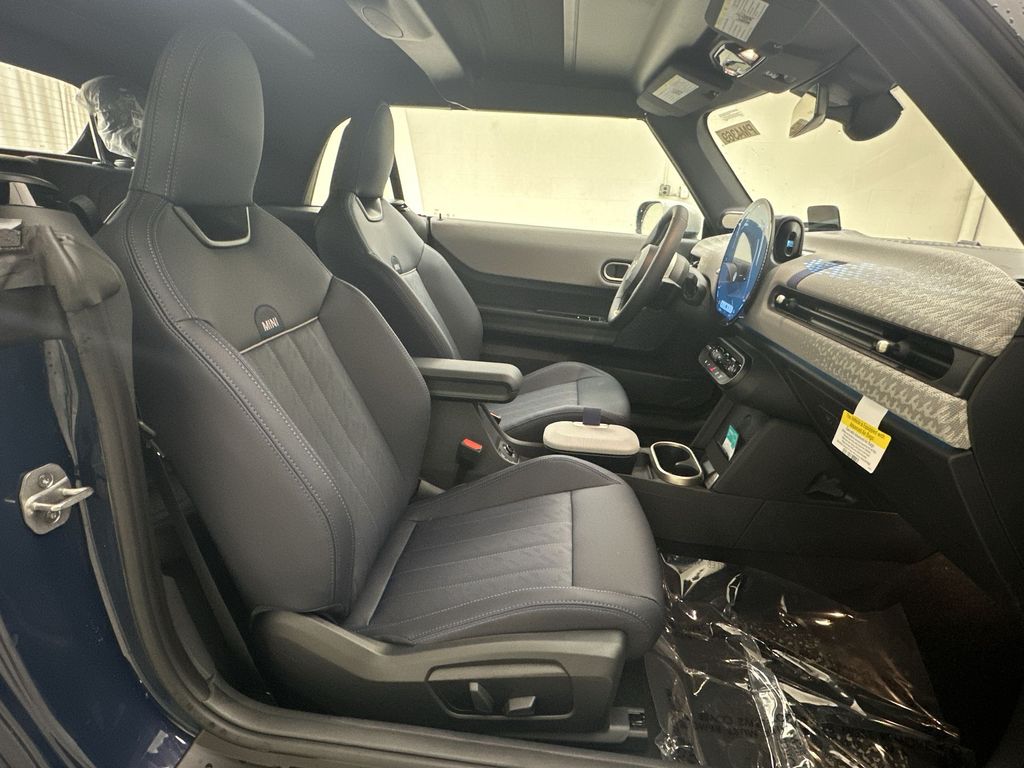 2026 MINI Convertible S - Photo 28