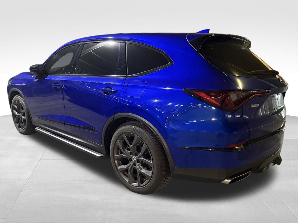 2022 Acura MDX SH-AWD A-Spec photo 2