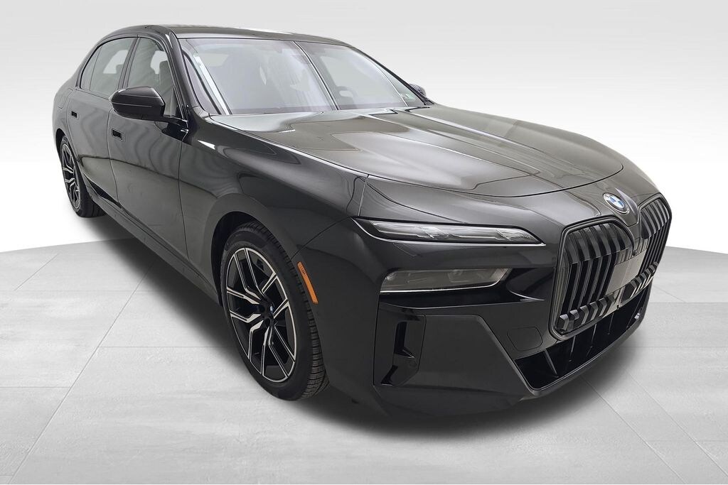 New 2026 BMW 7 Series Sedan