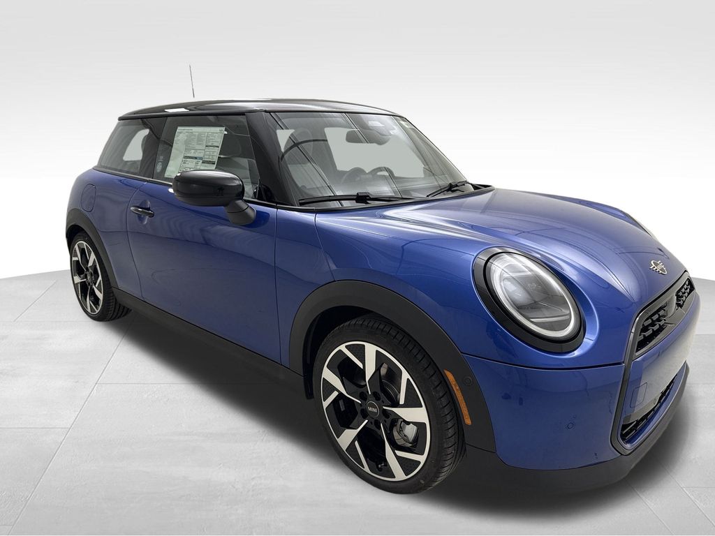 2025 Mini Cooper Hardtop 2 Door Oxford Edition photo 2