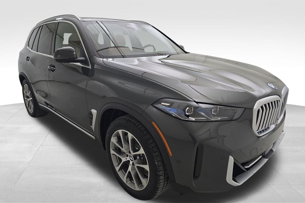New 2026 BMW X5 xDrive50e SUV