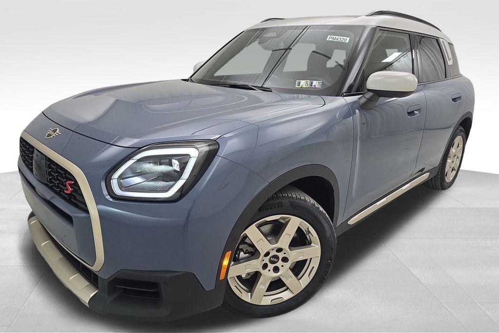 2026 MINI Countryman S's photo