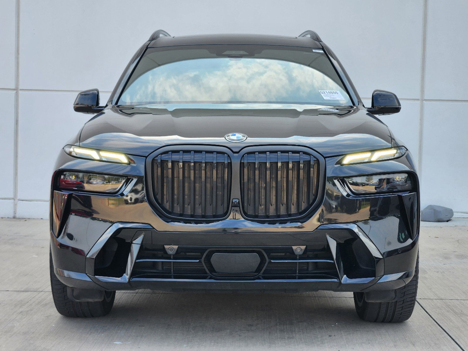 Used 2024 BMW X7 40i with VIN 5UX23EM0XR9T77191 for sale in Plano, TX