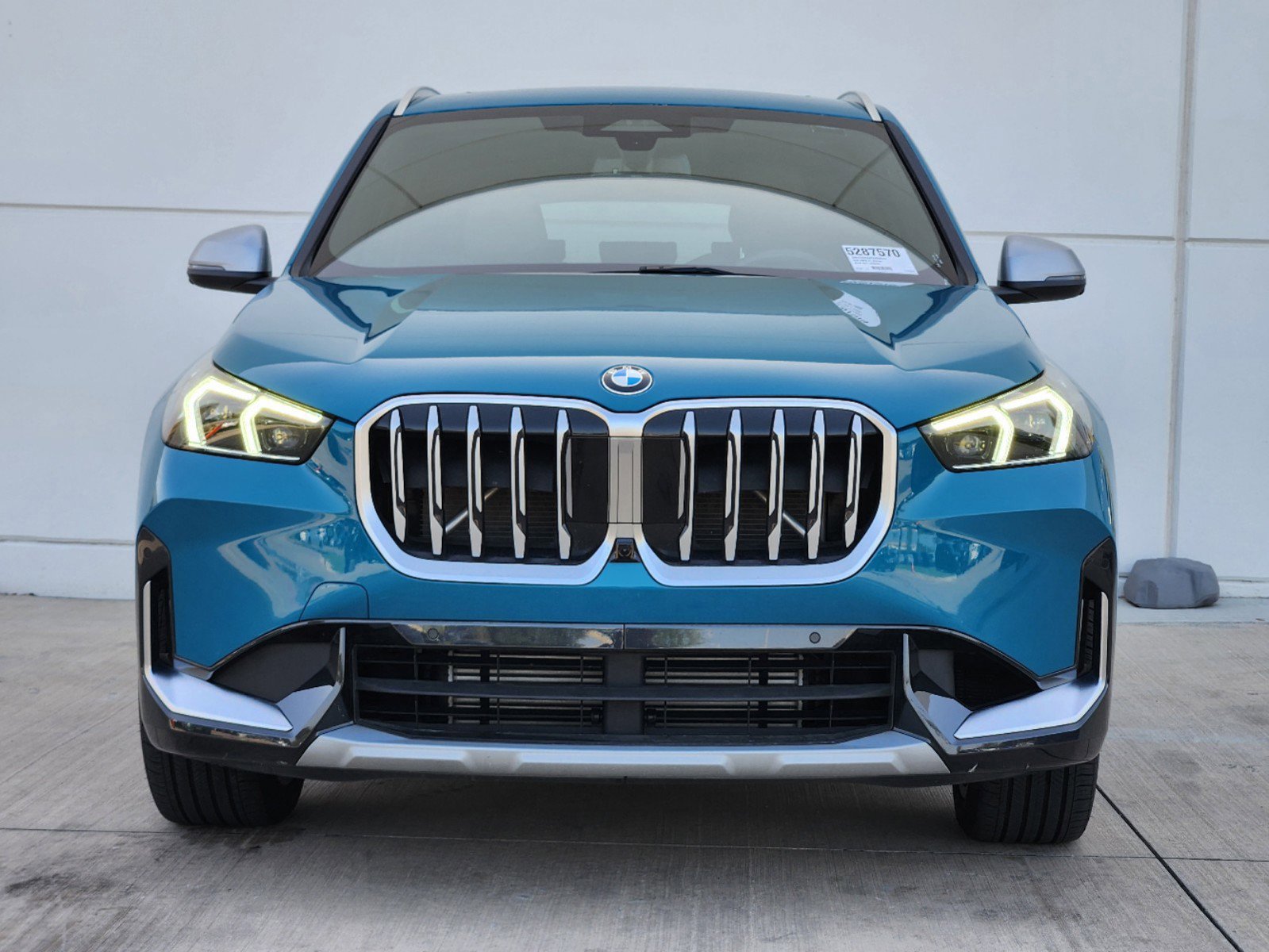 Used 2023 BMW X1 28i with VIN WBX73EF09P5W68843 for sale in Plano, TX