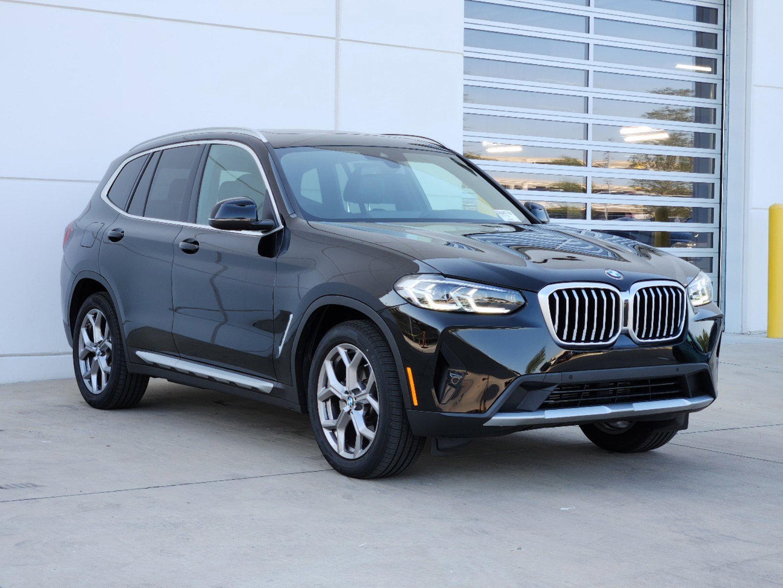 Used 2023 BMW X3 30i with VIN 5UX43DP04P9R48055 for sale in Plano, TX