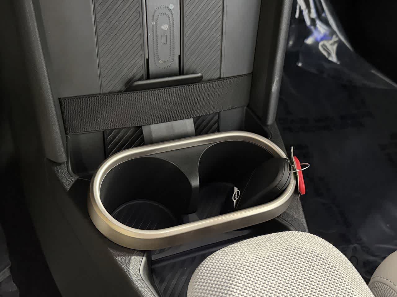 Thumbnail: 2026 MINI Cooper Convertible - 18