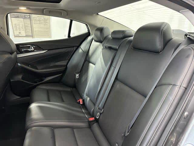 Thumbnail: 2017 Nissan Maxima - 12