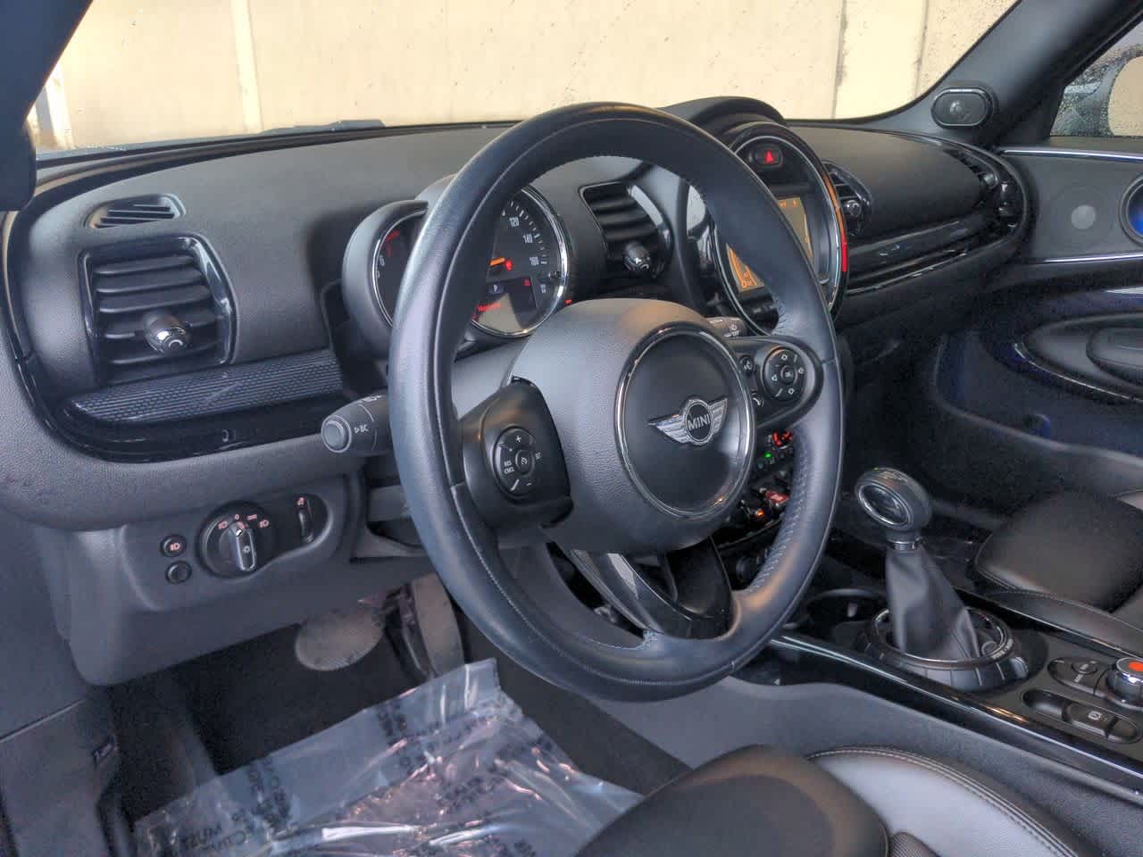 Thumbnail: 2017 MINI Cooper Clubman - 2
