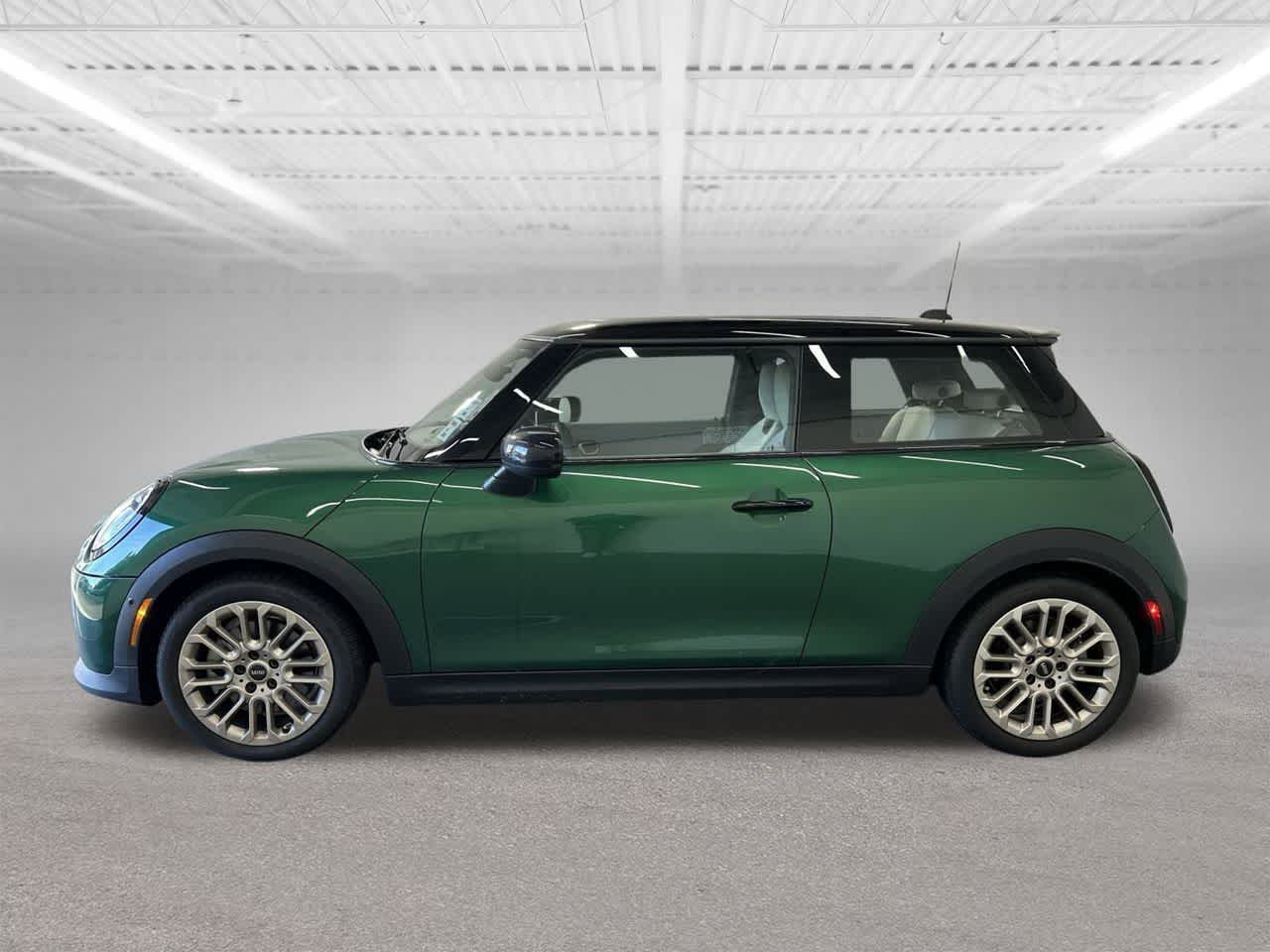 Thumbnail: 2025 MINI Cooper Hardtop - 2