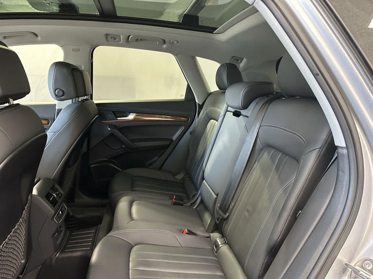 Thumbnail: 2023 Audi Q5 - 12