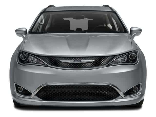 Thumbnail: 2018 Chrysler Pacifica - 4