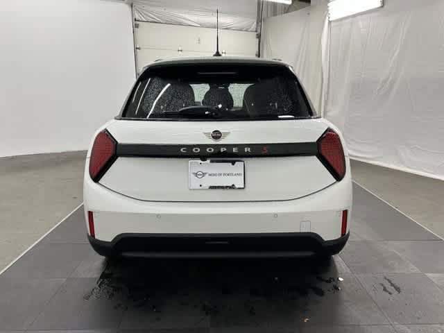 Thumbnail: 2025 MINI Cooper Hardtop - 4