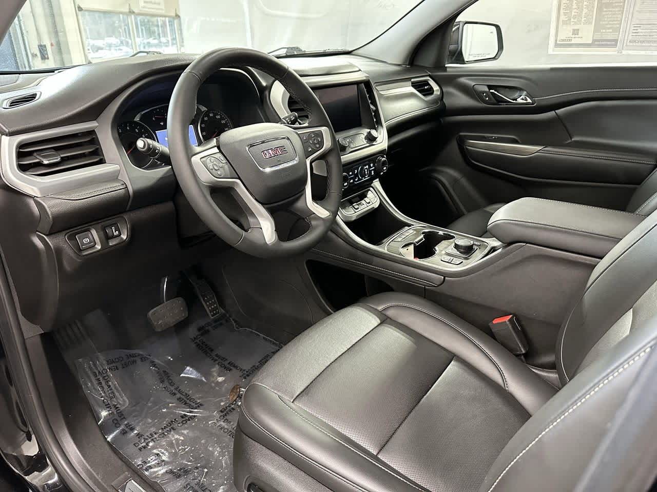 Thumbnail: 2023 GMC Acadia - 7